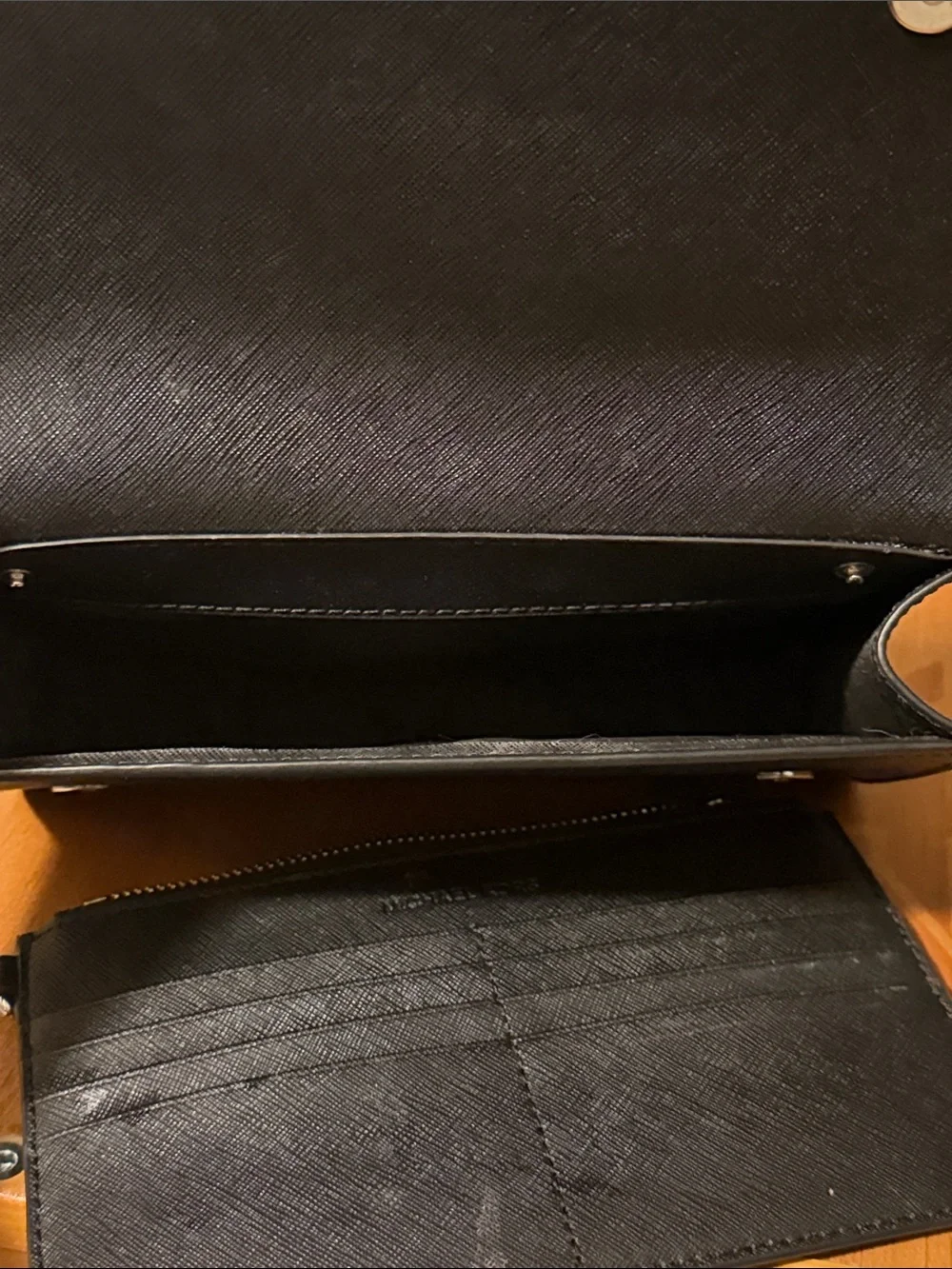 MICHAEL KORS Black Crossbody Shoulder Bag